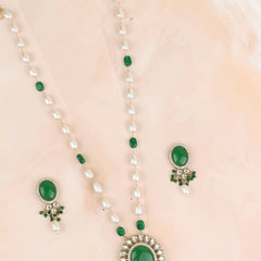 Green Stone Treasure Long Necklace with Earrings