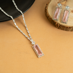 Pink Colombian Emerald Diamond Necklace with Earrings