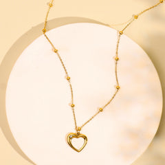 Heart Shape Mother Of Pearl Anti Tarnish Chain Pendant