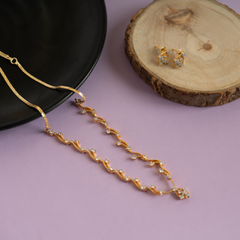 Set of gold plated unique diamond necklace and earring