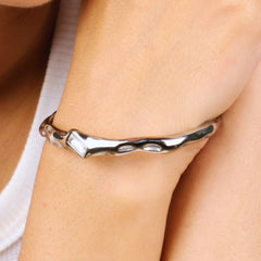 Silver plated Chunky Korean Bracelet with Diamond - Rukhmani