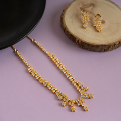 Set of gold plated unique diamond necklace and earring