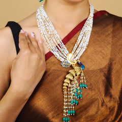 Graceful Peacock Necklace With Earrings