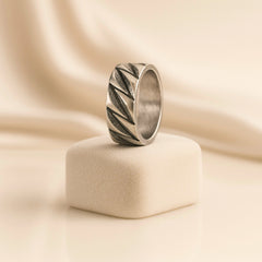 925 Sterling Silver Men’s Oxidized Ring | Rhodium Plated Bold Zigzag Band