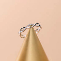 Exquisite Jewelry S925 Sterling Silver Cross Woven Diamond Rings Fashion Bling Cubic Zircon Casual Twist  Rings for Women