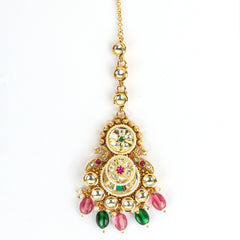 Radiant Kundan With Green and Red Beads Mangtika