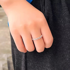 925 Sterling Silver “8” Shape White Zircon Ring