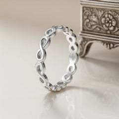 925 Sterling Silver “8” Shape White Zircon Ring