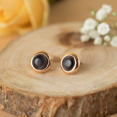 Round black stone stud earring