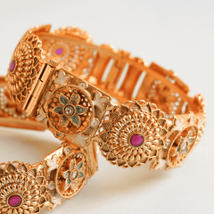 Gold Plated Traditional Design Diamond Rajwadi Bangles Kada - Rukhmani